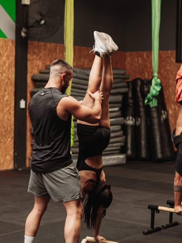 Piernas Fuertes y Core Blindado