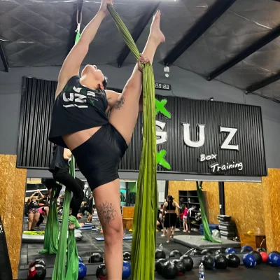 acrotela en gimnasio cerca de Morón